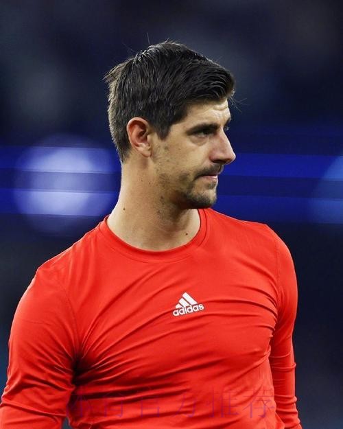 库尔图瓦肌肉受伤&加西亚跟腱受伤 周一接受检查