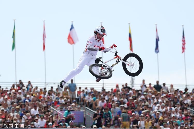 从无缘东京到巴黎夺金 ——探究中国自由式小轮车一飞冲天背后